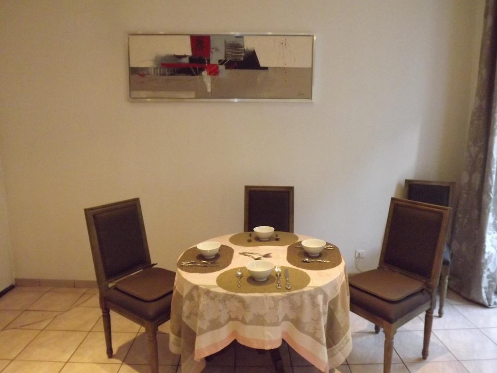Le Logis De La Cathedrale Apartament Albi Pokój zdjęcie