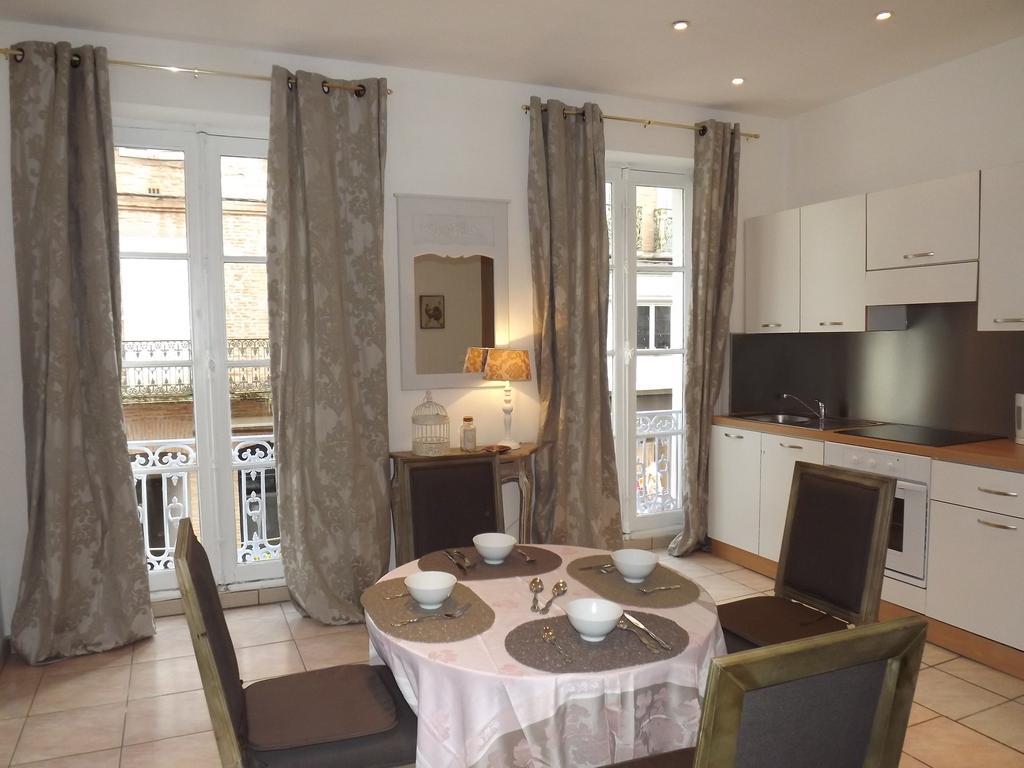 Le Logis De La Cathedrale Apartament Albi Pokój zdjęcie